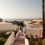 Serenity Ocean View 1br With Terrace, Pool & Walk To Beaches * Адехе