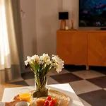 Apartmán Serenity Ocean View 1br With Terrace, Pool & Walk To Beaches *