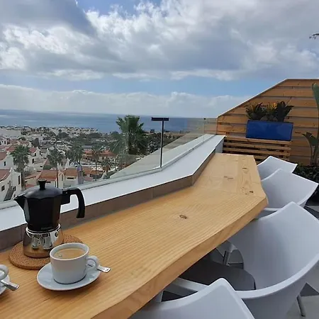 Serenity Ocean View 1br With Terrace, Pool & Walk To Beaches Apartment *