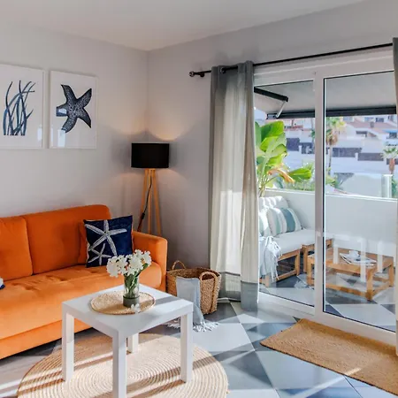 Appartamento Serenity Ocean View 1br With Terrace, Pool & Walk To Beaches Costa Adeje (Tenerife)